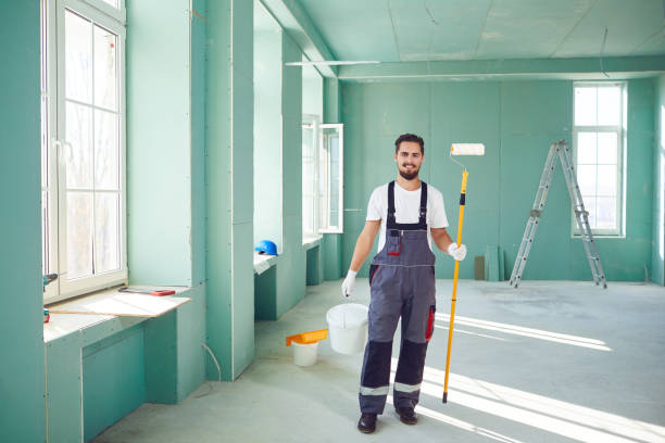 Best Emergency Mold Remediation  in Country Squire Lakes, IN